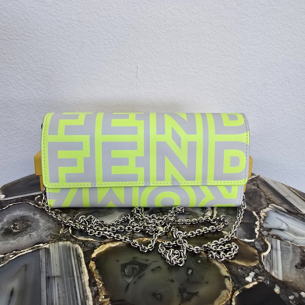 🔥RARE🔥Fendi x Marc Jacobs Collab WOC Bag